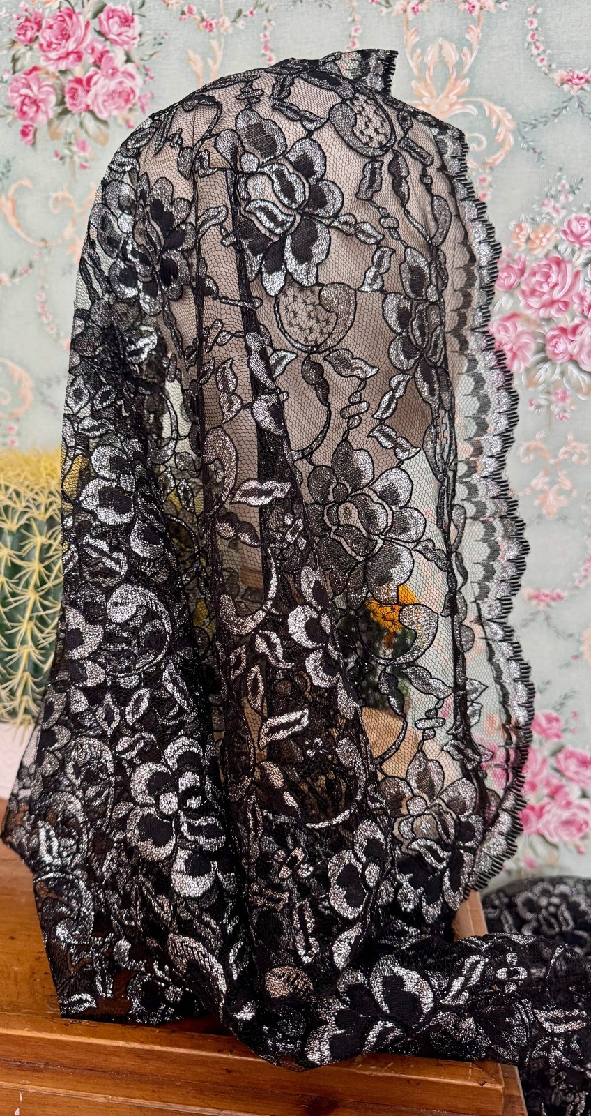 Handmade Long Black Metallic Mantilla • 31.5\