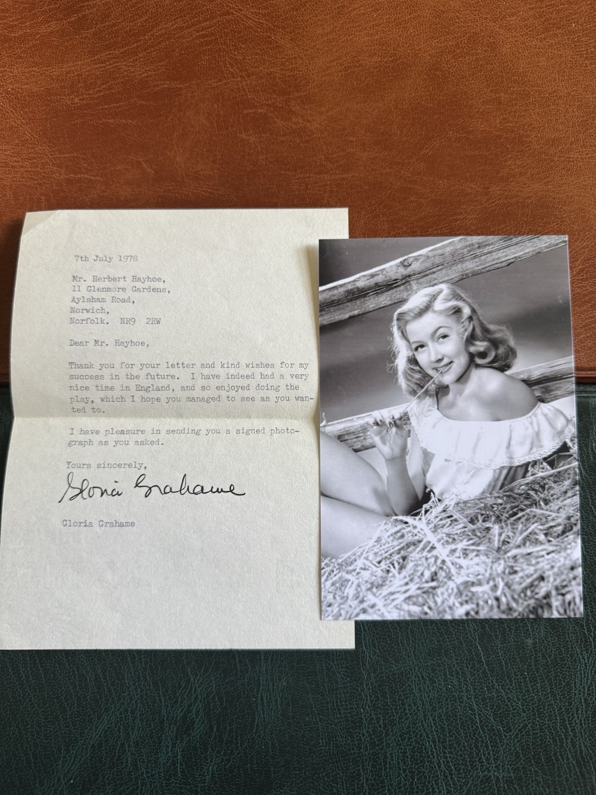 (BF4) RARE GLORIA GRAHAME VINTAGE SIGNED AUTOGRAPH ACTRESS IT\'S A WONDERFUL LIFE