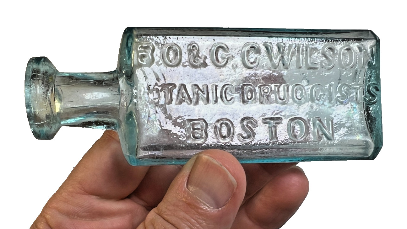 Antique B.O. & G.C. Wilson Botanic Druggist Boston Massachusetts Bottle c 1870s