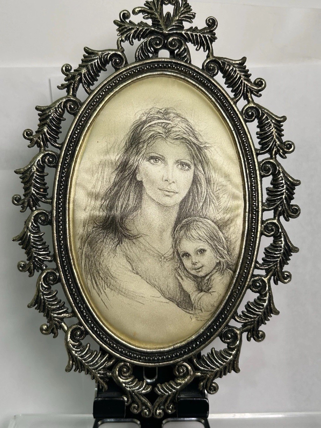 VTG Italian Serougragh Framed Satin Mother & Daughter By Tarantino W/metal Frame