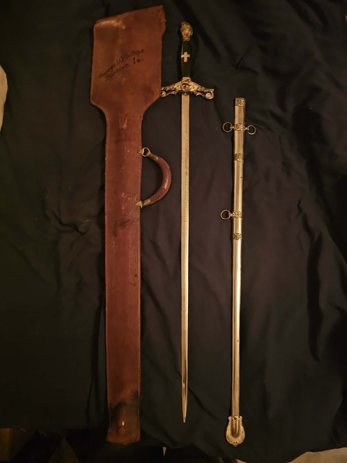 Antique Henderson-Ames Masonic Knights Templar Ceremonial Etched Malta Sword