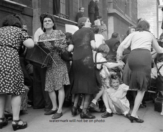 Civilians run for cover, German Snipers in Paris 8\