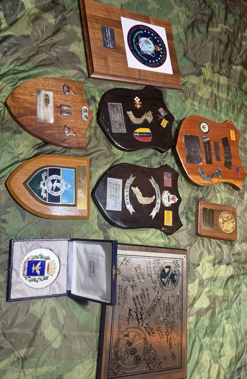 Vietnam War Plaque Grouping of 9 US Army Intelligence MACV Military Assistance