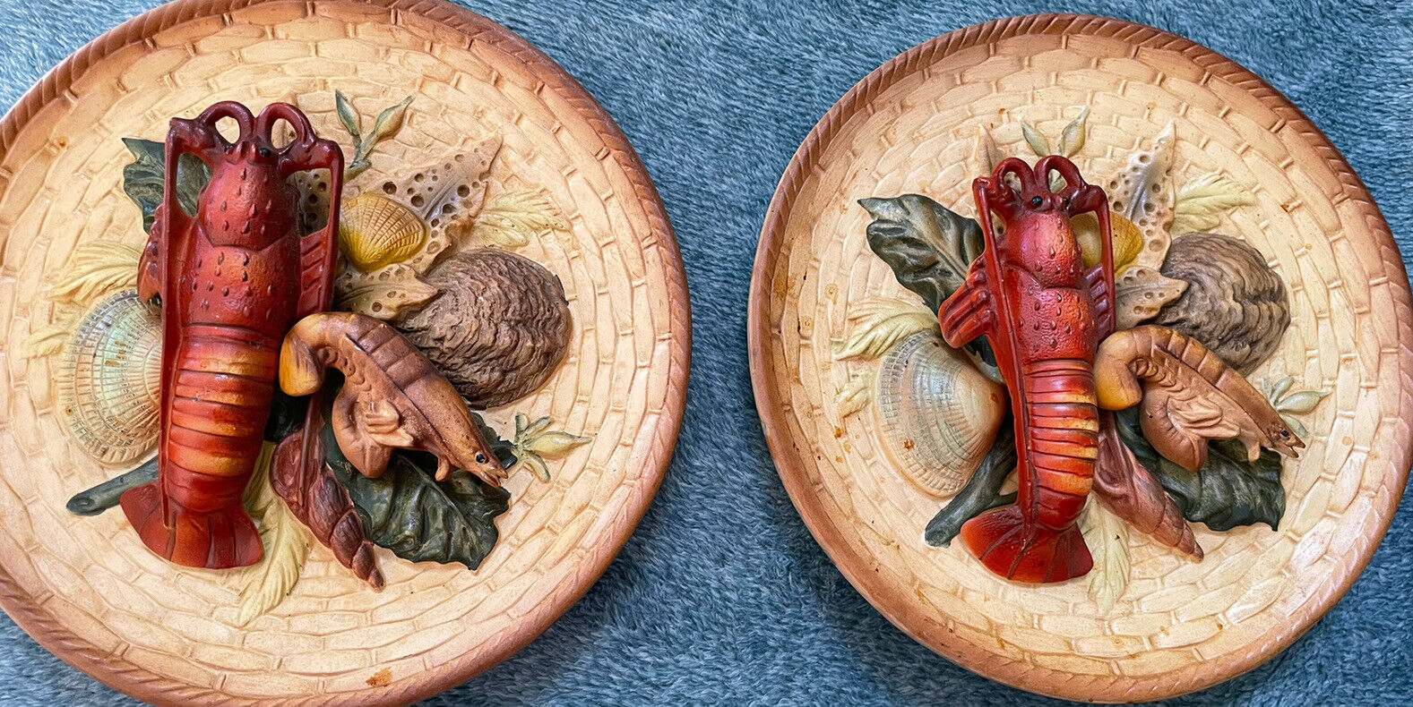 Pair Of Vintage 1950\'s Napcoware 3D CrawfishShells Sea Life Plate #6078