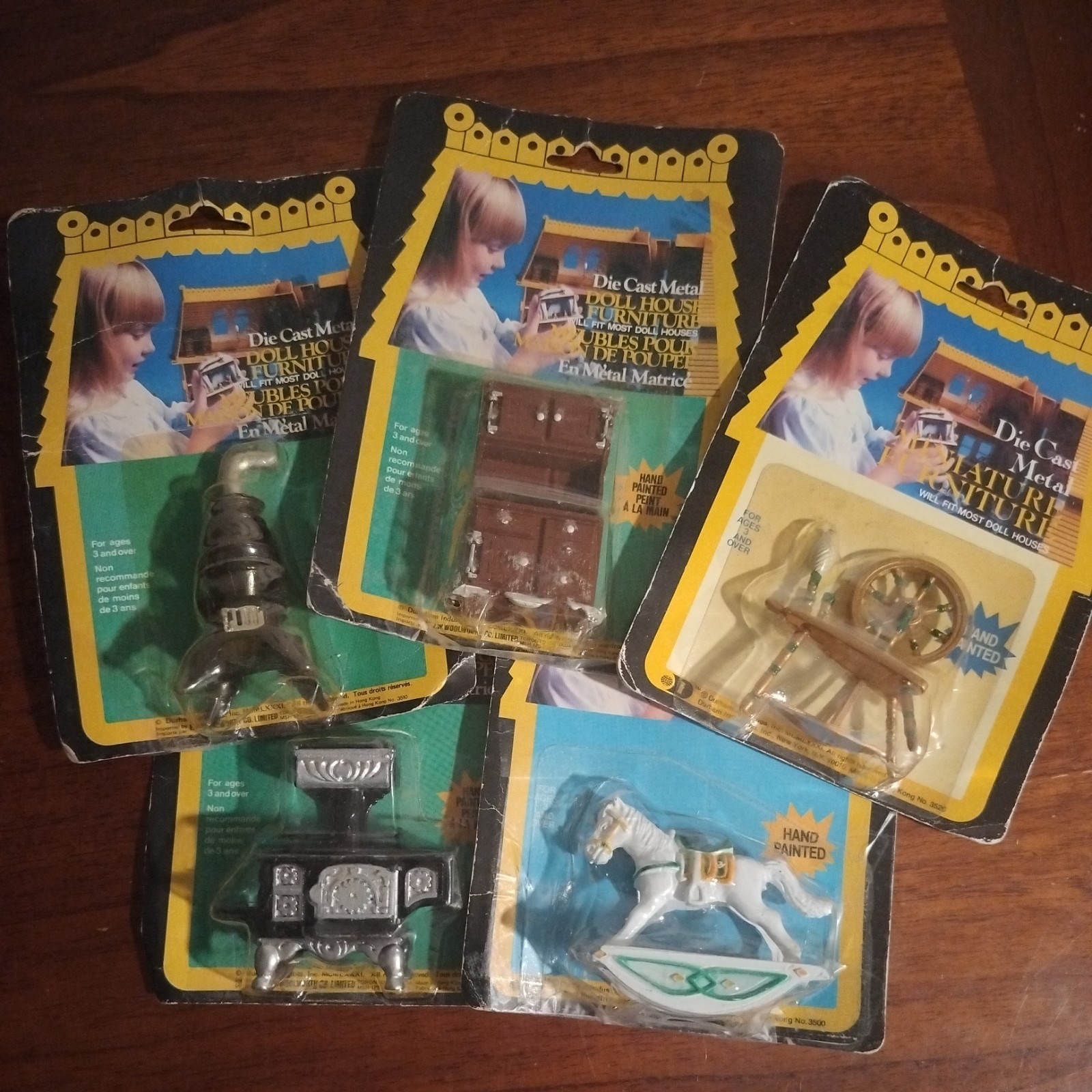 Vintage Durham Industries Die-cast Miniatures Lot Of 5 Dollhouse Furniture NIP Vintage Durham Industries Die-cast Miniatures Lot Of 5 Dollhouse Furniture NIP
