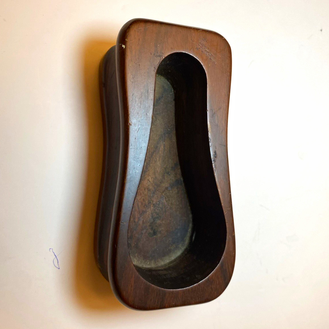 Vintage Handmade Solid Walnut Tobacciana Pipe Rest Tray Felt Bottom 5\