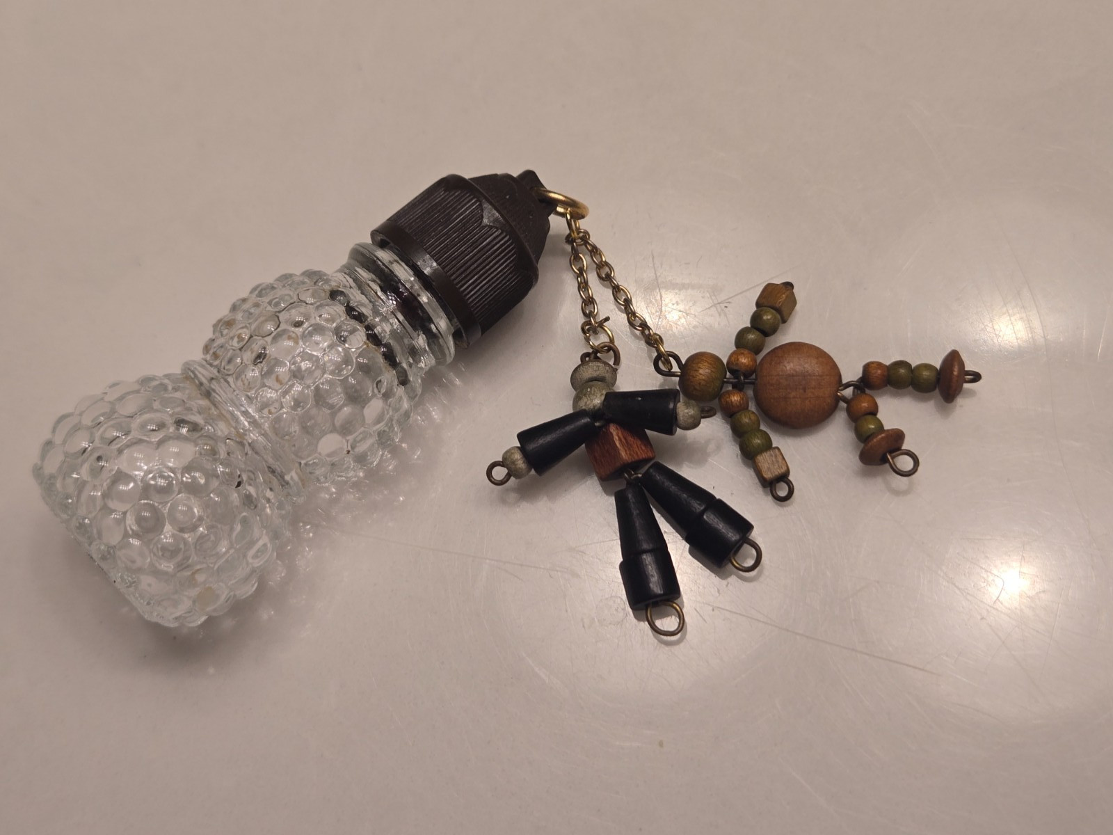 MINIATURE VINTAGE CLEAR HOBNAIL SCENT BOTTLE w WOOD BEAD PEOPLE DANGLES #2054