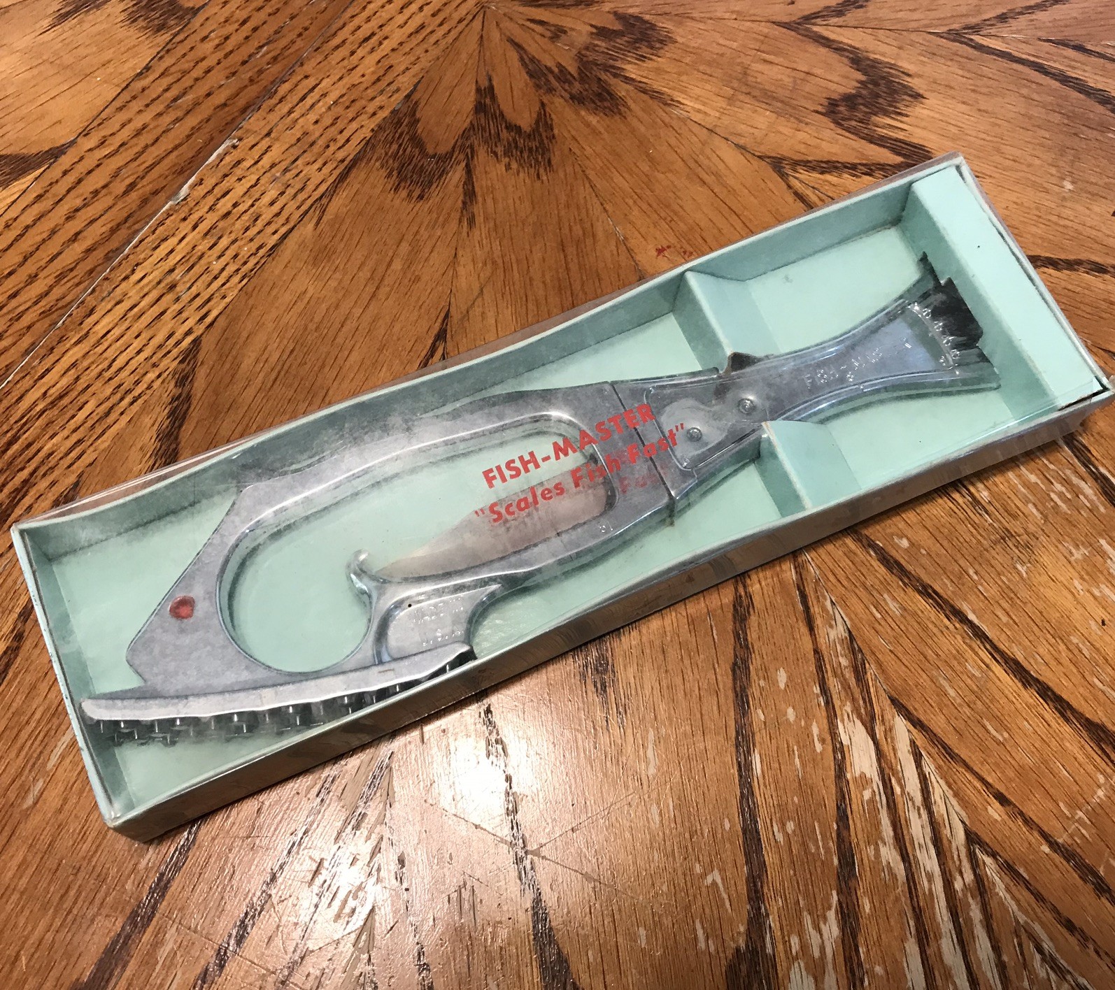 Vintage 1950-70s Chrome Fish Master Scaler, Knife and Ruler  USA Original Box