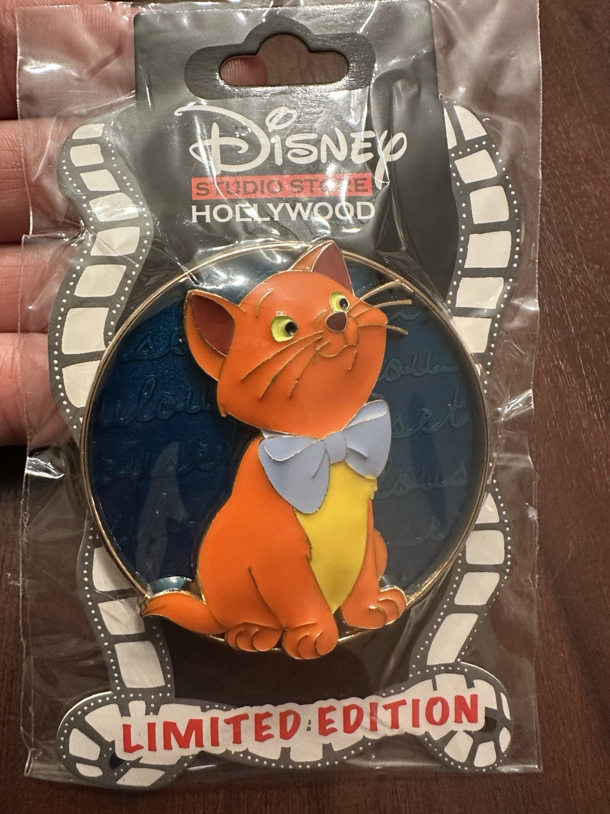 Disney Studio Store Hollywood DSSH Cursive Cutie  Aristocats Toulouse LE400