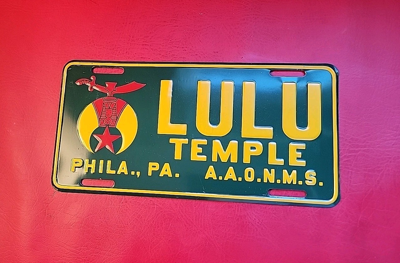 Vintage Lulu Temple Philadelphia, PA Masonic Embossed Vanity License Plate NOS