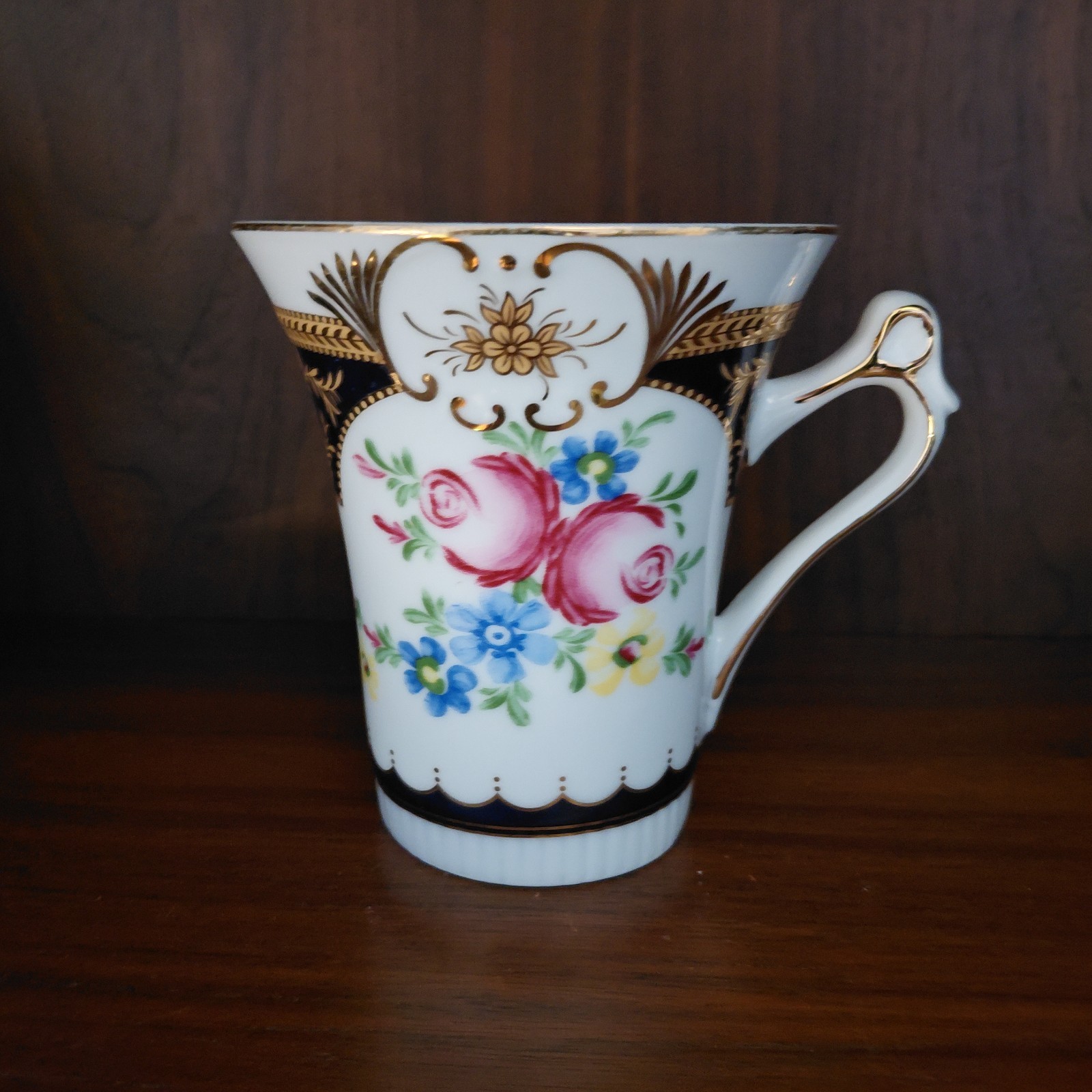 Vintage Royal Scotland Teacup 1960s Fine Porcelain Gilded Pink Roses Flared RZS6