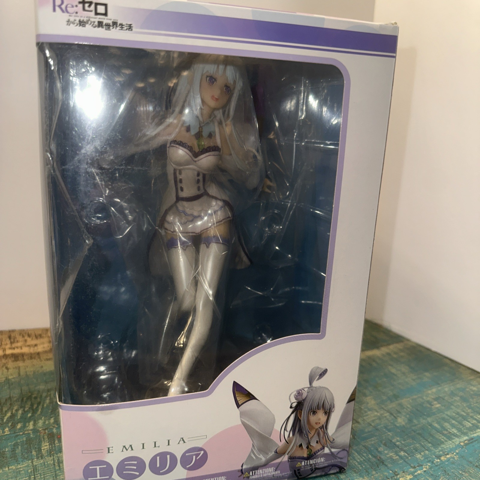 Life In A Different World From Zero Emilia 1/8 Figure Kotobukiya From Japan