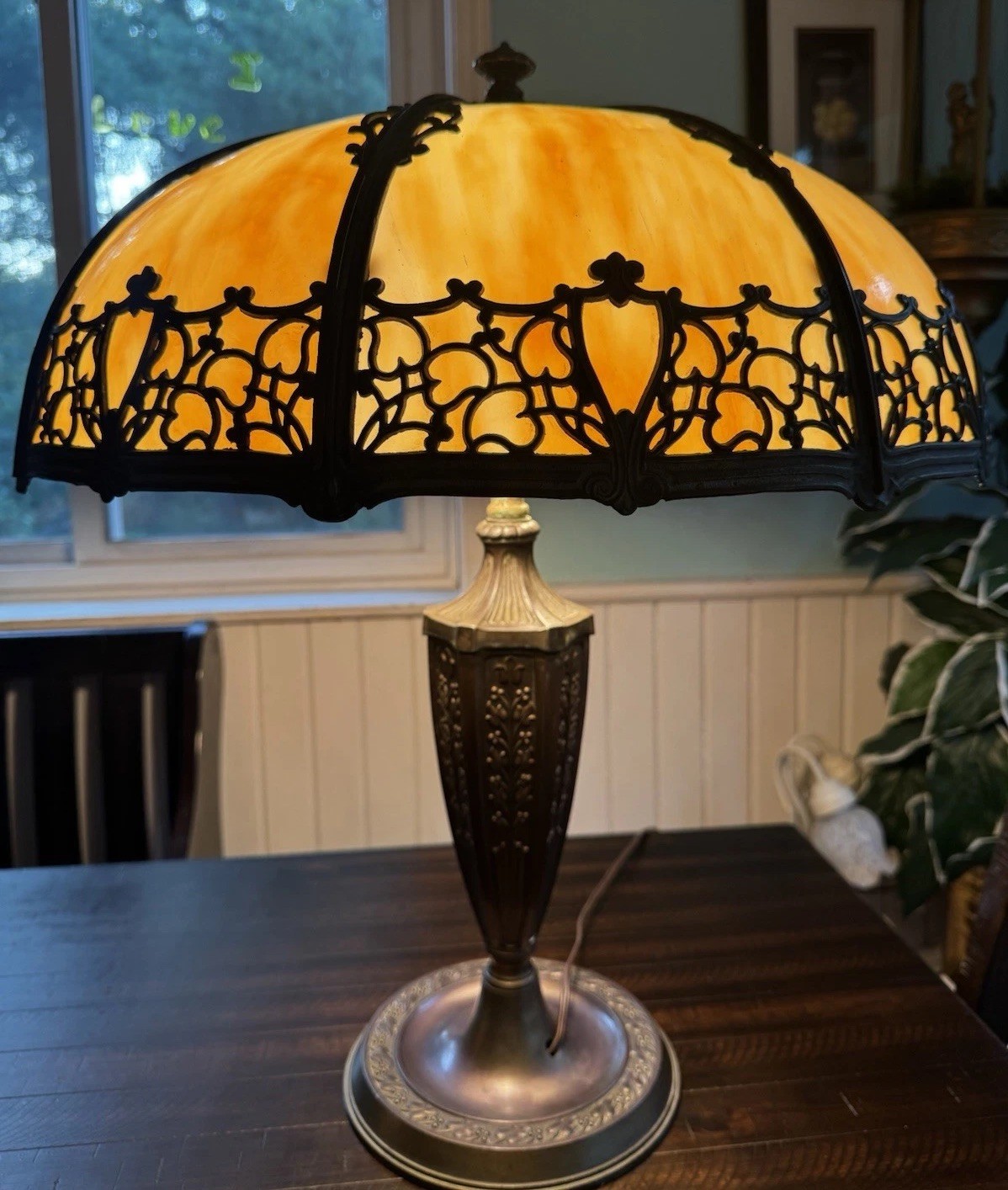 Antique Bradley And Hubbard Table Lamp With Large Slag Glass Shade 