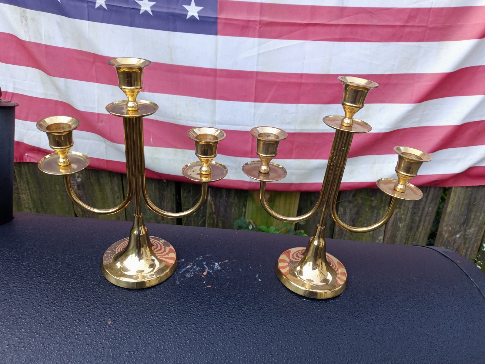 VINTAGE PAIR OF 3 TIER BRASS CANDLE STICK HOLDERS VINTAGE PAIR OF 3 TIER BRASS CANDLE STICK HOLDERS