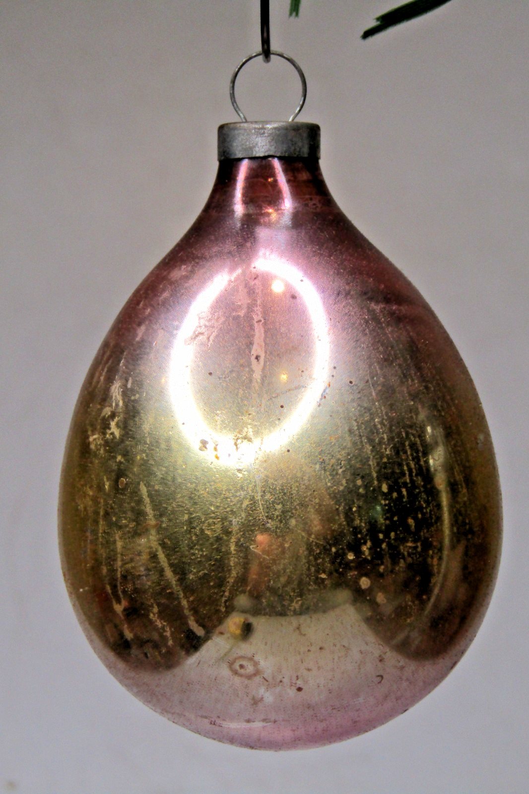 VTG pre WWII Glass Gradient Pink EGG 3