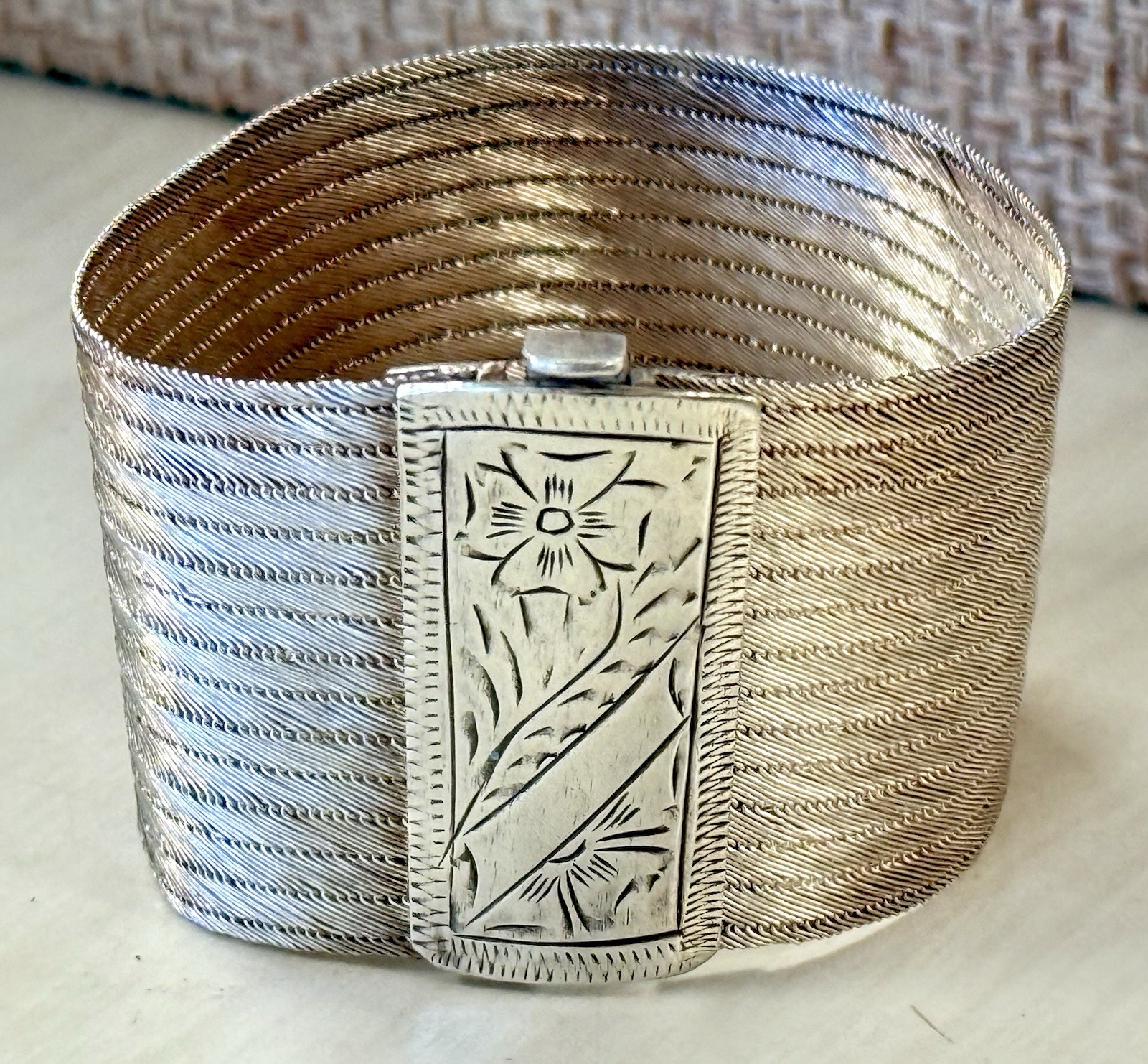 Signed Sterling Silver 925 Anatoli Vintage 7.5\