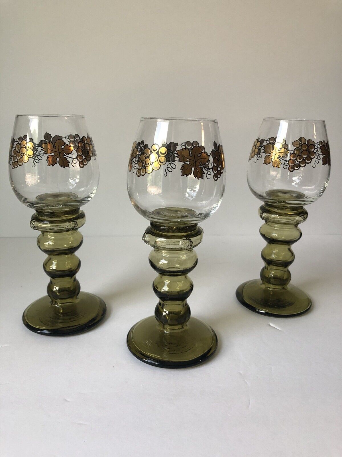 Vintage Roemer Rhine Hock Wine Glasses. Gold grapes and leaves. Set of 3