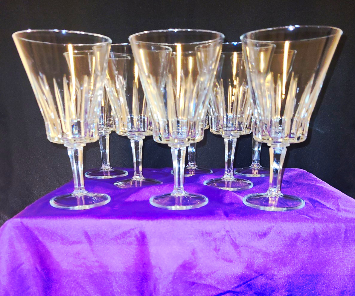 Vintage Cristal d\'Arques Regency Wine Glasses Set Of 8 EUC