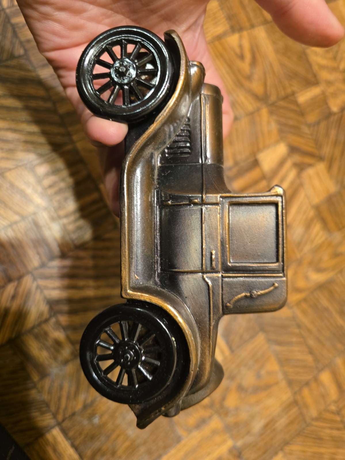 Vintage Banthrico 1926 PONTIAC Coin Bank Car Metal - Chicago USA -South Suburban