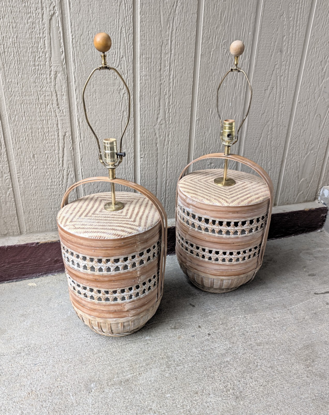 Pair of Vintage Chinese Wedding Basket Bamboo Rattan Table Lamps Asian Boho Chic