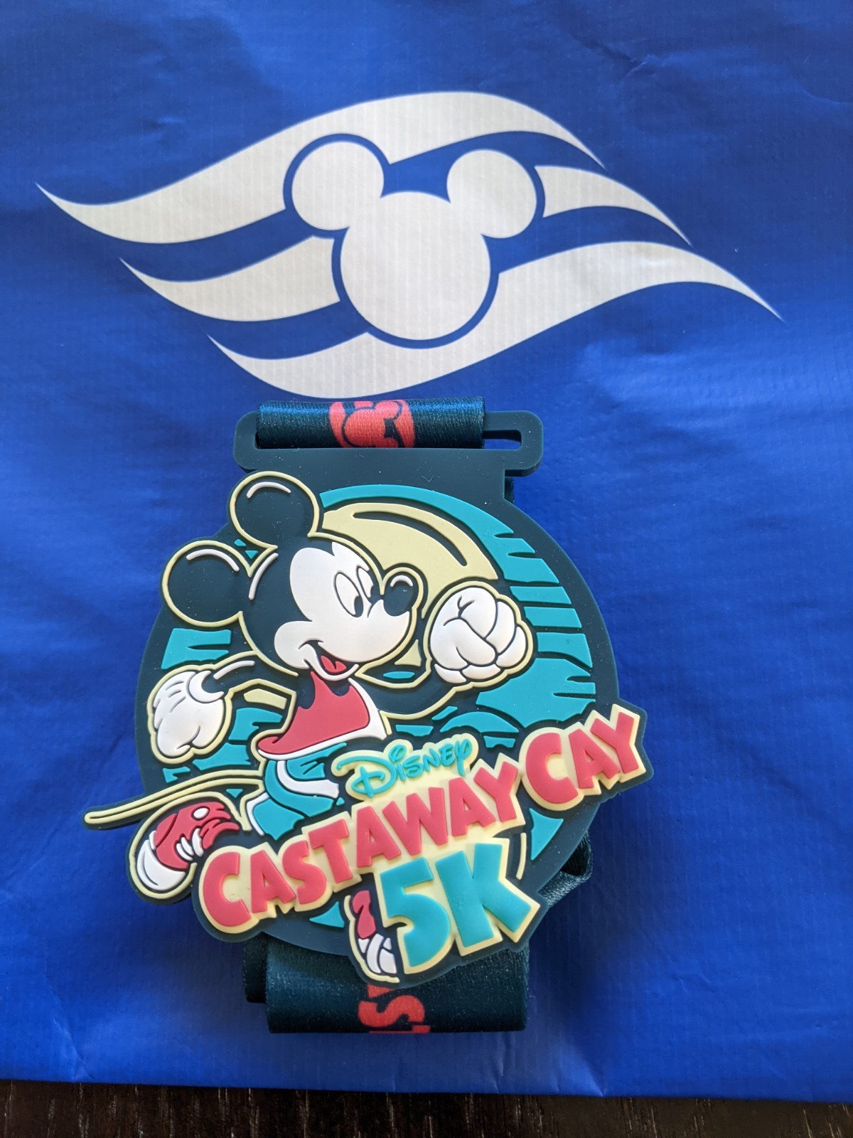 Disney Cruise Line Castaway Cay 5k  Medal Medallion - NEW