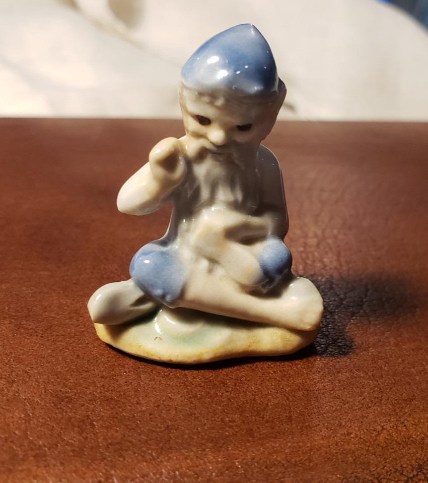 Vintage Wade Miniature Elf Ireland  Lucky Leprechaun Gnome Figurine Tailor