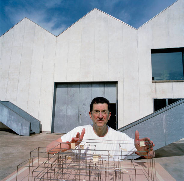 Antony Gormley British sculptor 2005 Old Photo