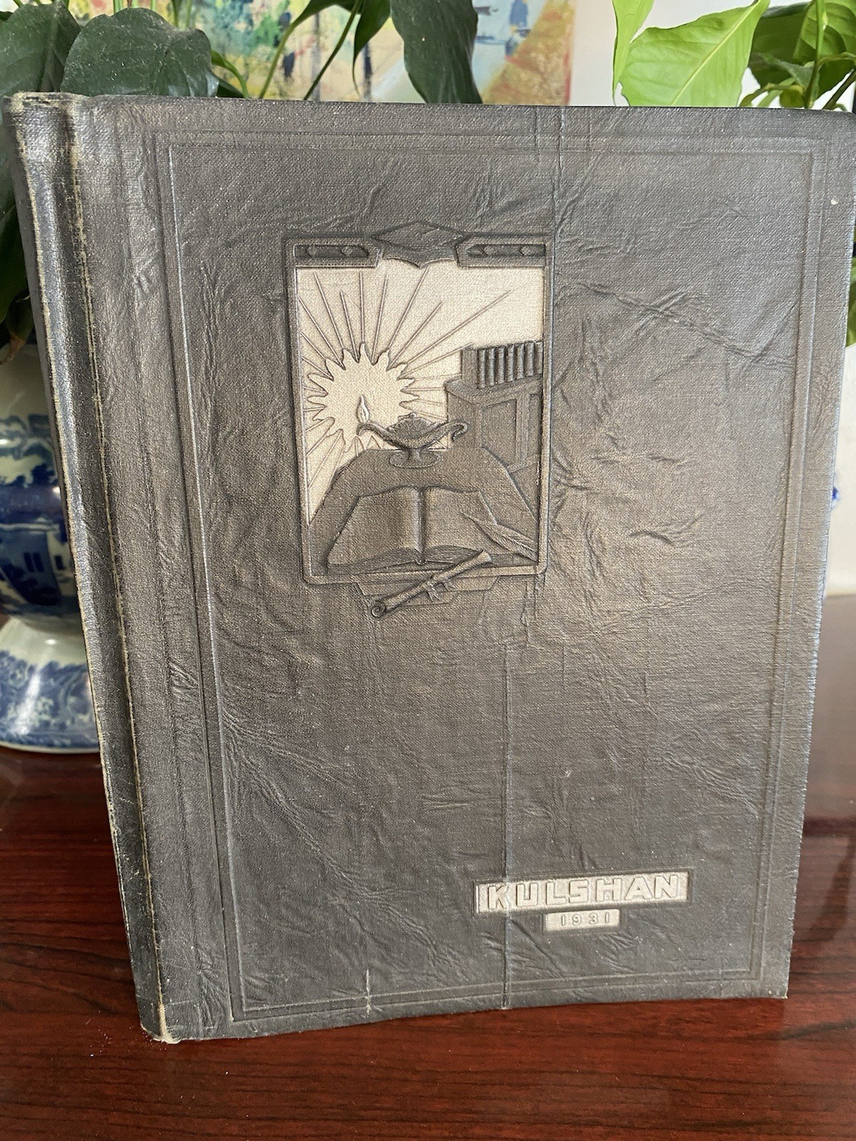 The Kulshan 1931 Whatcom High School Yearbook Bellingham WA Signed Wells Murder The Kulshan 1931 Whatcom High School Yearbook Bellingham WA Signed Wells Murder