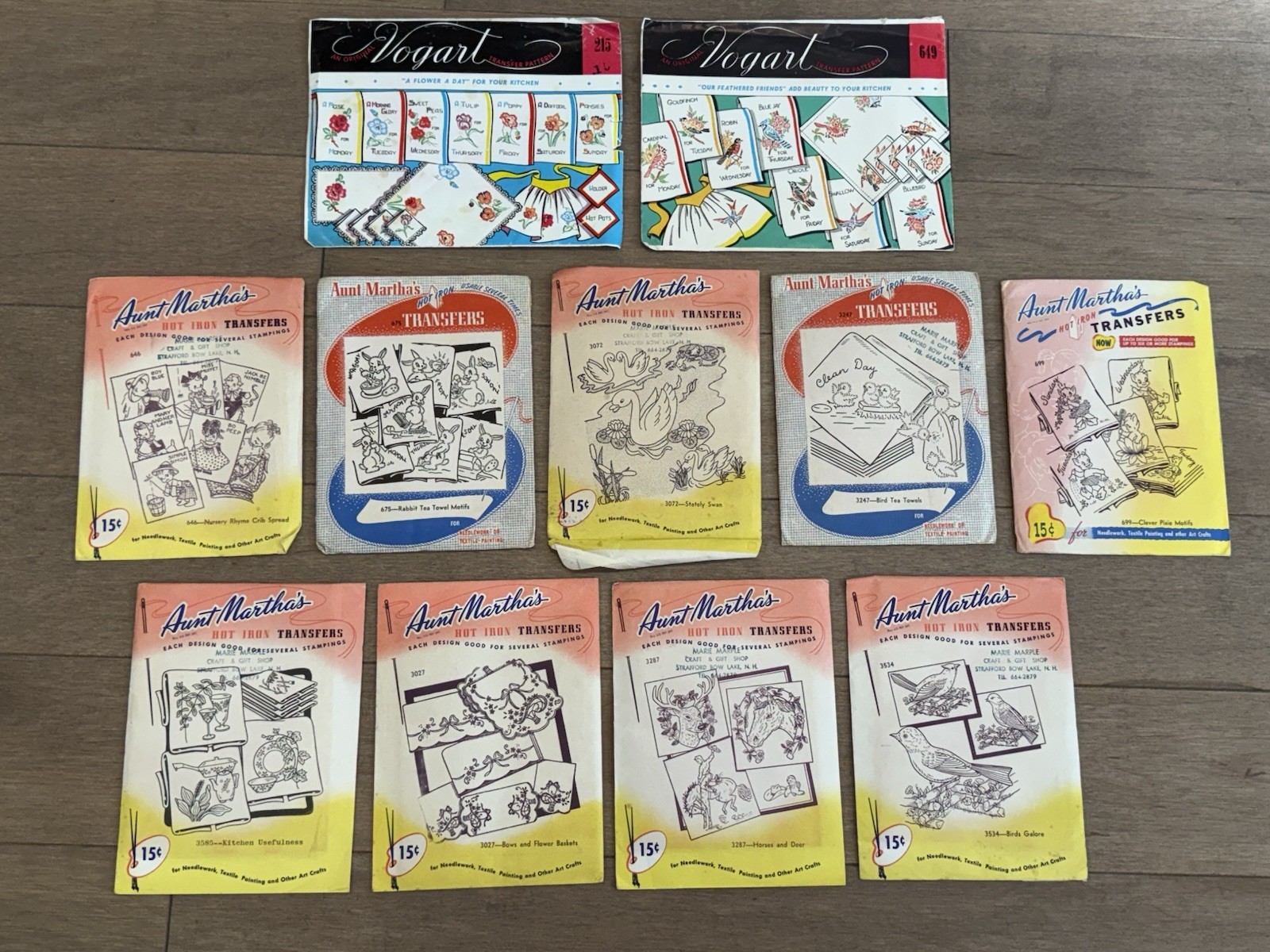 Vintage AUNT MARTHA\'S & VOGART Embroidery Transfer Patterns Tea Towels Lot