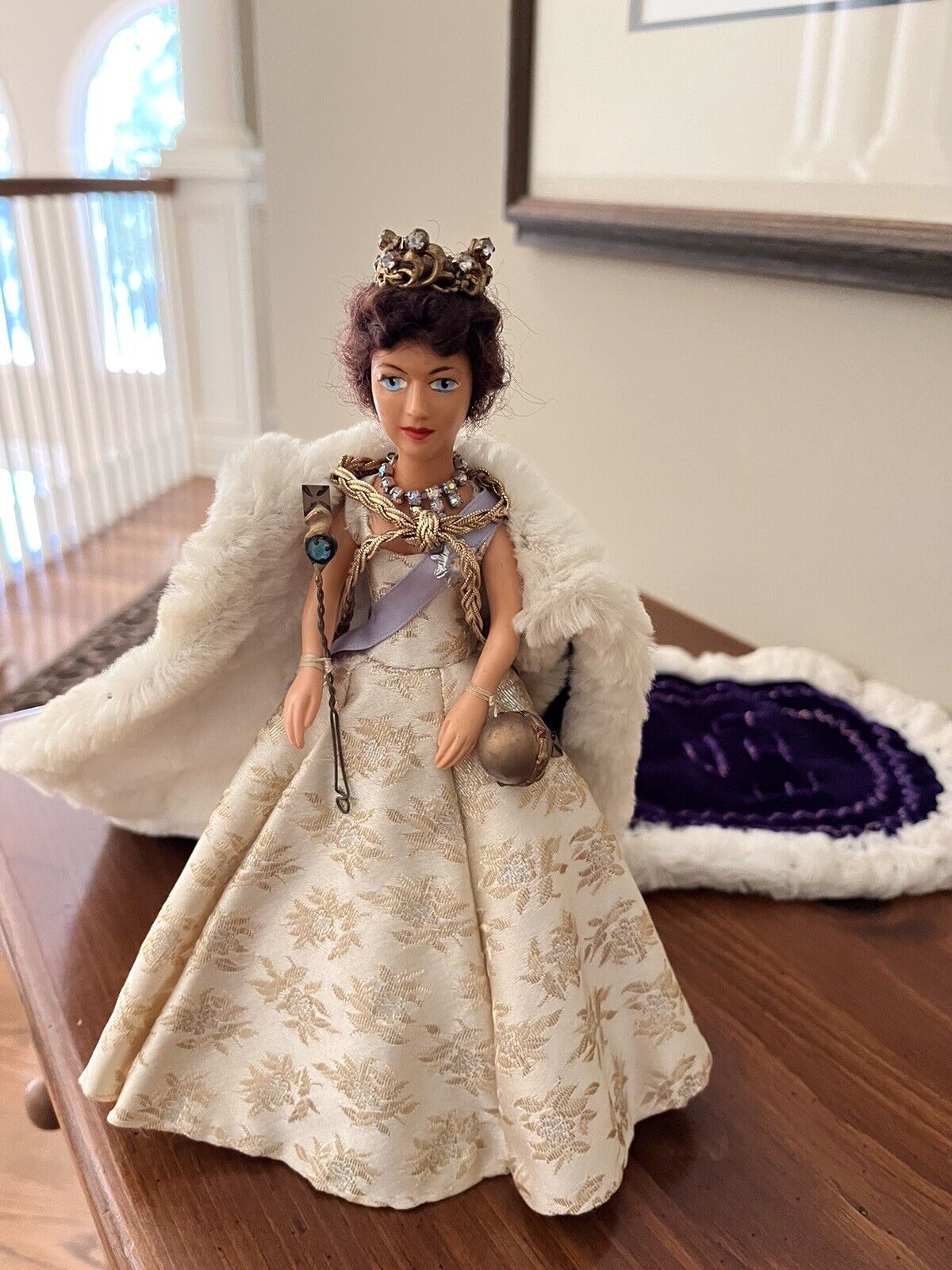 Peggy Nesbit Queen Elizabeth II 8” Doll In State Robes From 1959