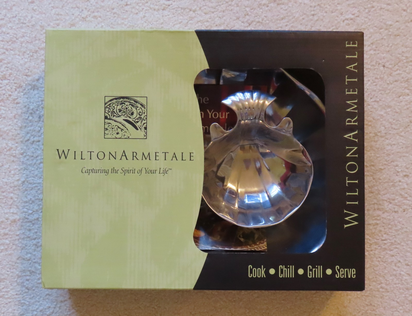 Wilton Armetale Shell Small Sauce and Hors D\'Oeuvre Set w/Orig Box