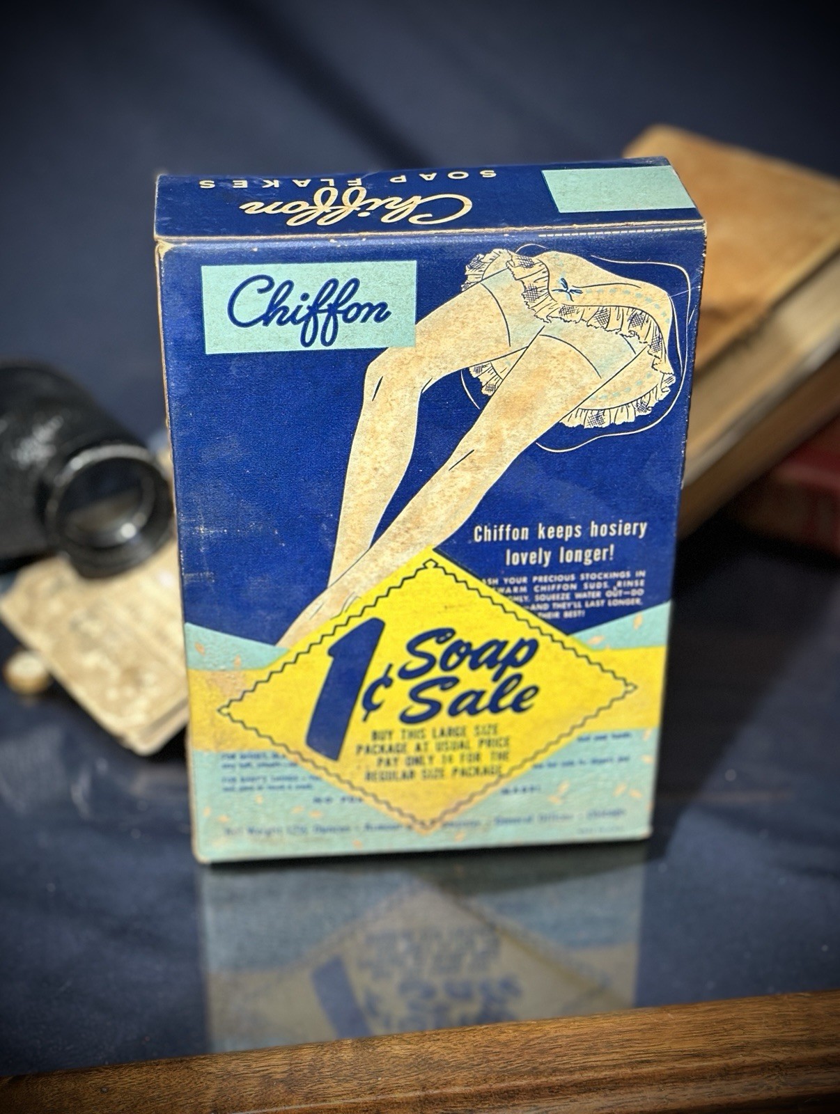 Vintage Chiffon Soap Flakes Box Armour 1c Soap Sale Pinup Hosiery Graphics