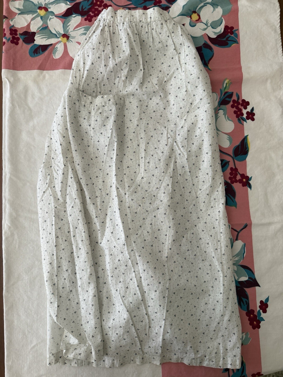 Antique Victorian Calico Prairie Long Apron Pocket Floral Print Cotton 1800s