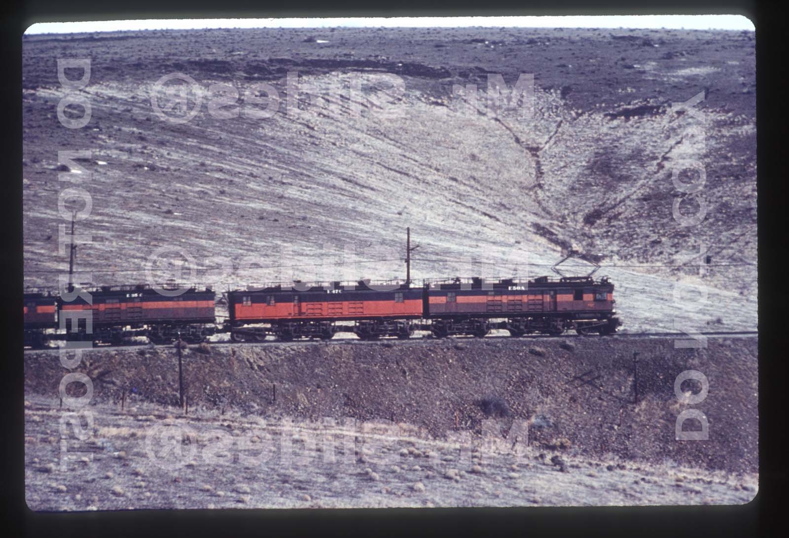 Duplicate Slide MILW Milwaukee Road Box Cabs E50A/E47C/E35C Action