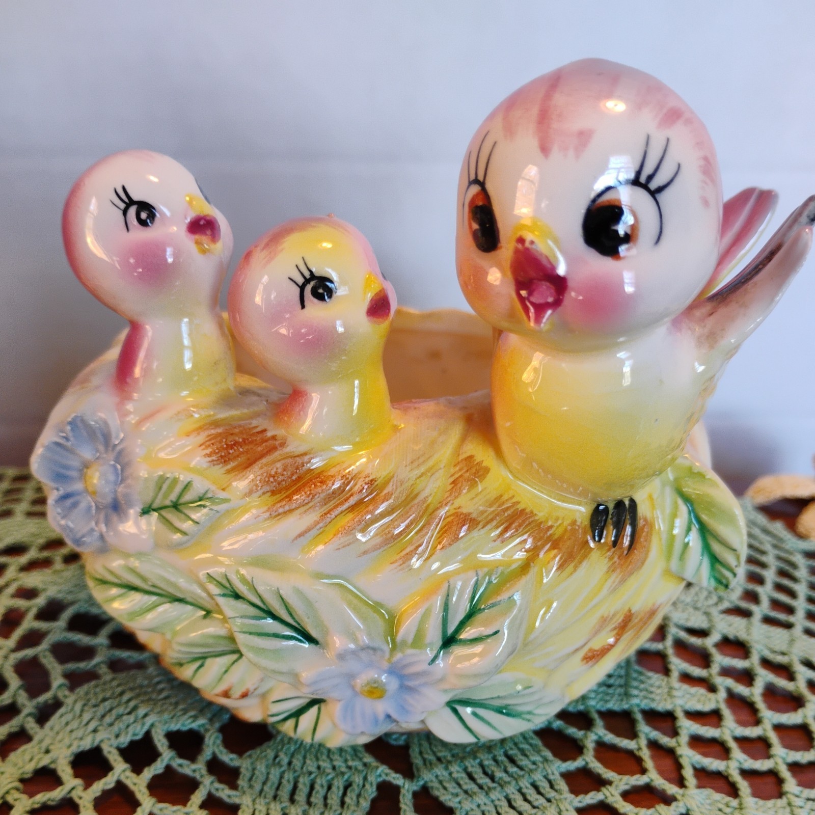 Vintage Norcrest or Napco Inarco? Birds on Yellow Nest Planter E 1678