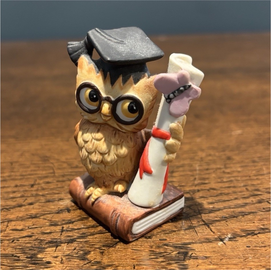 Vintage 1984 Lefton China Graduate Owl Figurine 3” 04199 Hand Painted Foil Label