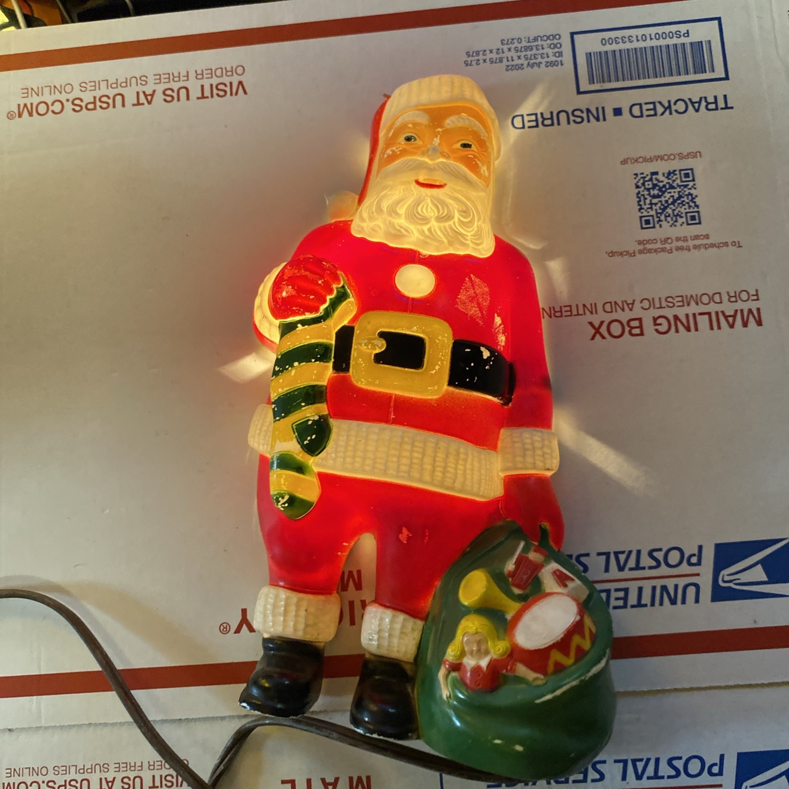 Vintage Paramount Hard Plastic Light Up Santa Claus Christmas Plaque