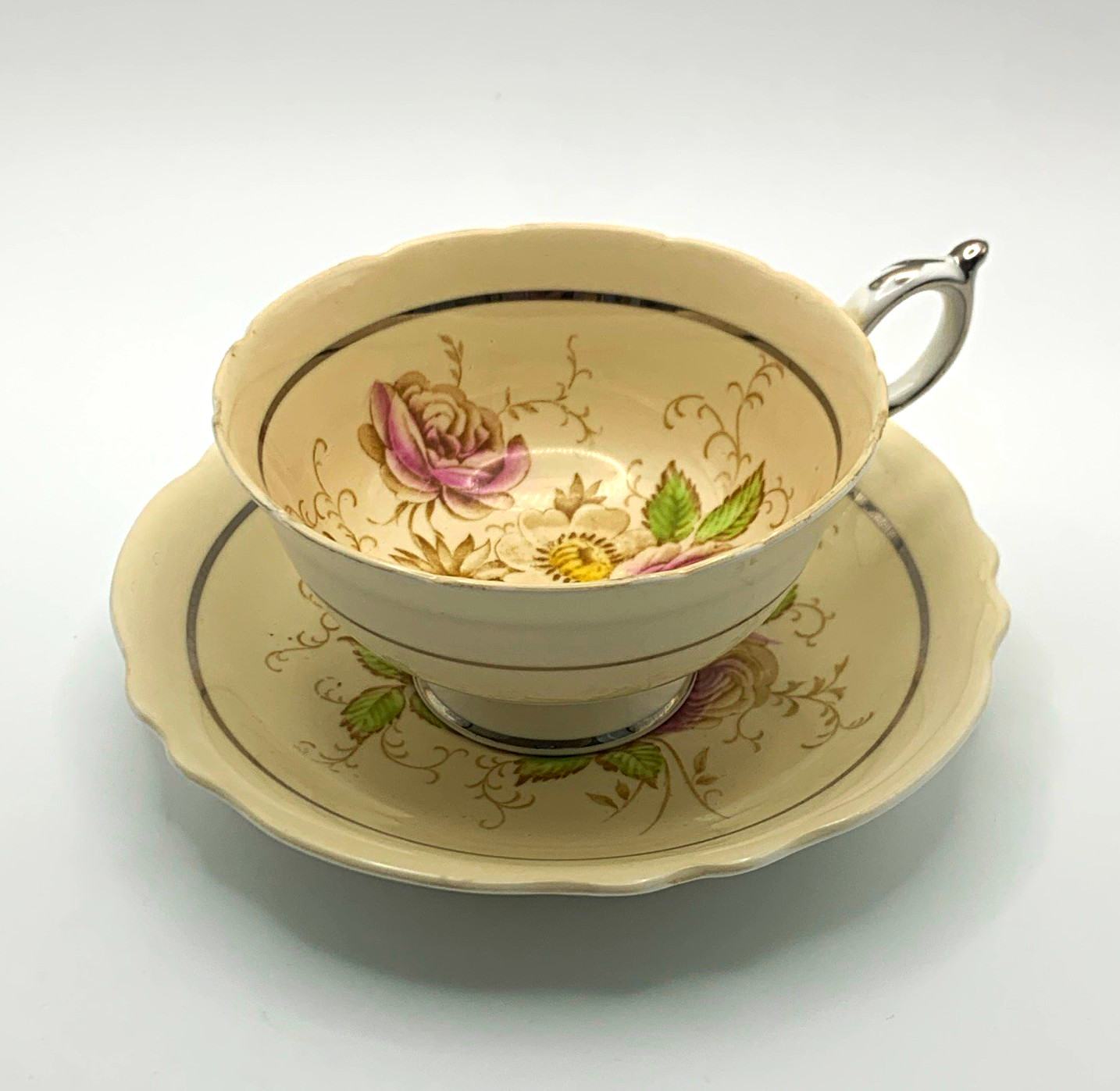 Vintage Paragon Double Warrant China Teacup & Saucer G7666 Cream Cabbage Rose 