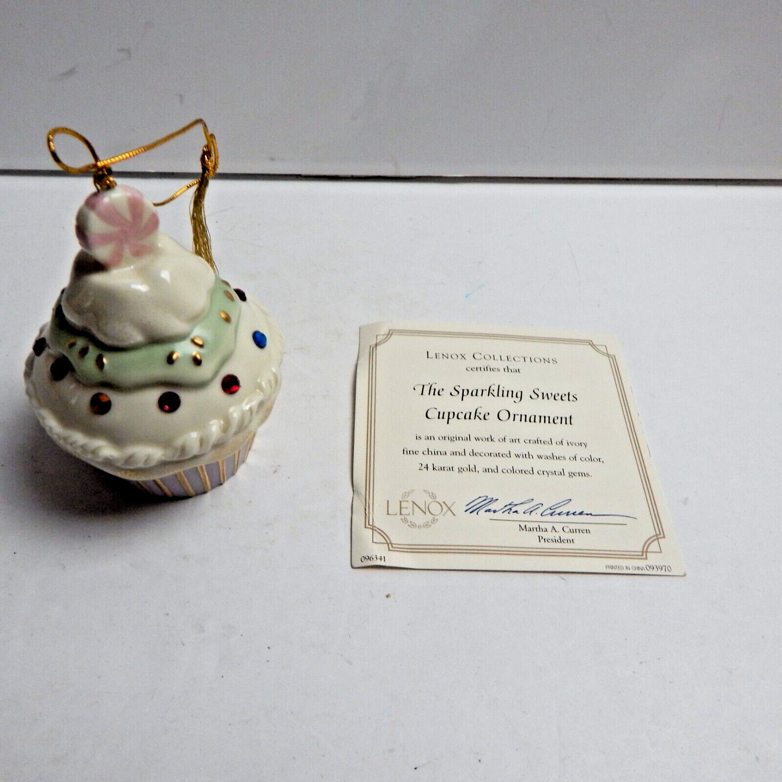 The Sparkling Sweets Cupcake 2003 Lenox Porcelain Ornament