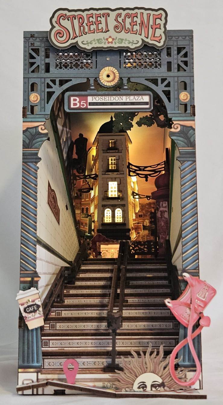 Book Nook/ Bookend - Street Scene - Assembled/ Pre- Built Book Nook Book Nook/ Bookend - Street Scene - Assembled/ Pre- Built Book Nook