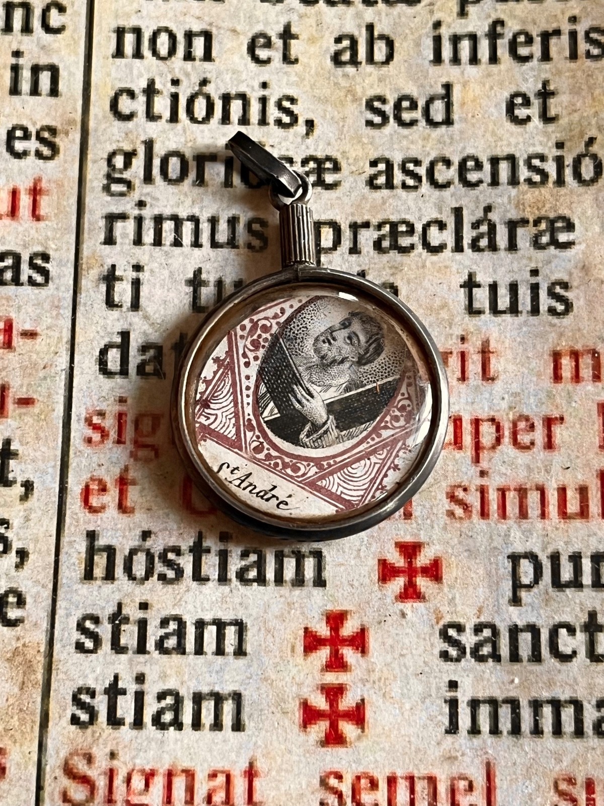 RARE Stunning Manna of Saint Andrew relic : Special SILVER Reliquary Pendant 