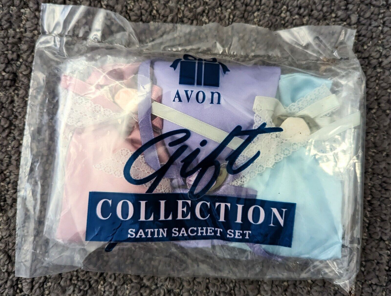 NEW Avon Gift Collection Satin Sachet Set (3) SEALED