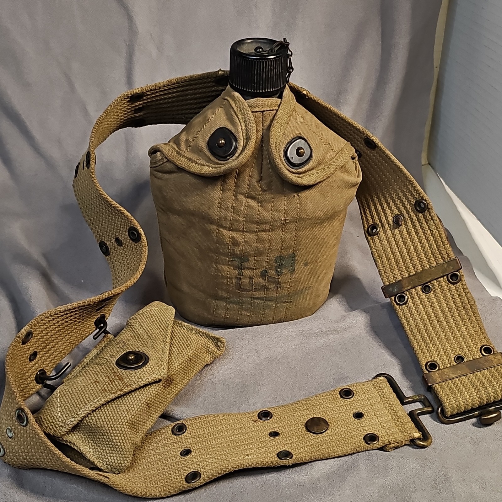 Authentic WWII US Army Web Set Pistol Belt Canteen Set Sulfa Carlisle