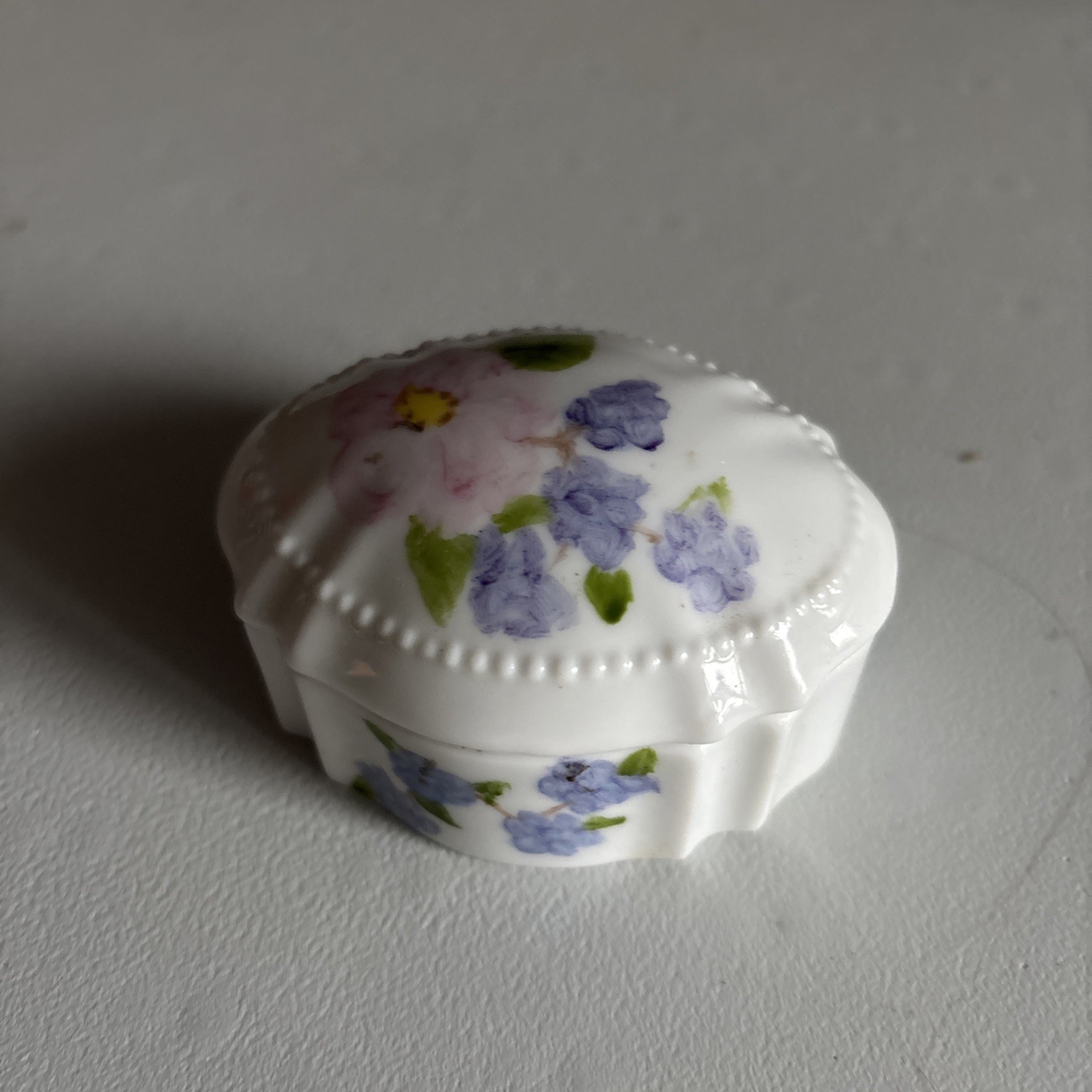 Vintage Handpainted Floral Milk Glass Vanity Trinket Box Victorian Embossed 2x3