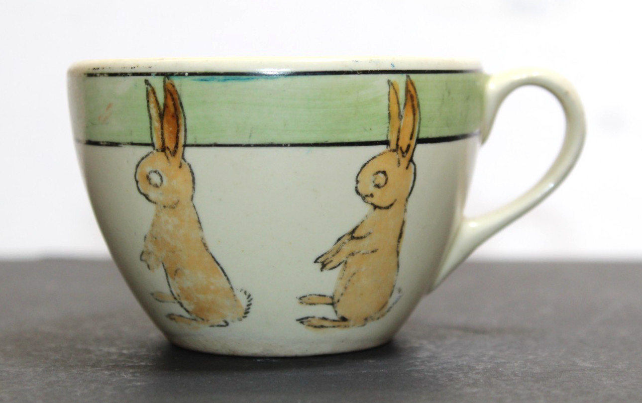Antique 1920\'s Roseville Pottery Juvenile Three Bunny Rabbit Teacup Rare VGC Antique 1920\'s Roseville Pottery Juvenile Three Bunny Rabbit Teacup Rare VGC