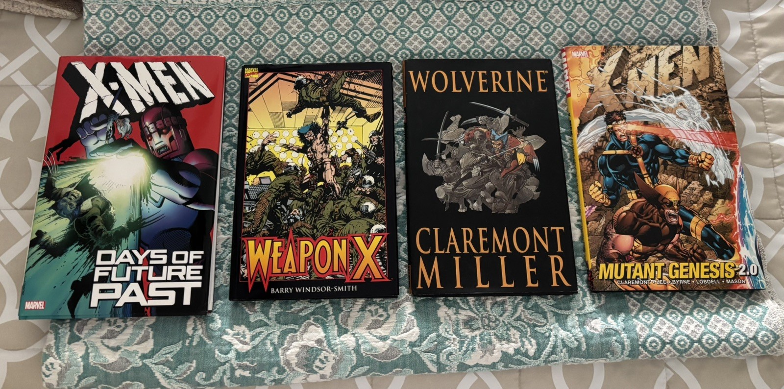 X-Men Mutant Genesis 2.0 Deluxe Days of Future Wolverine Weapon X Past Hardcover