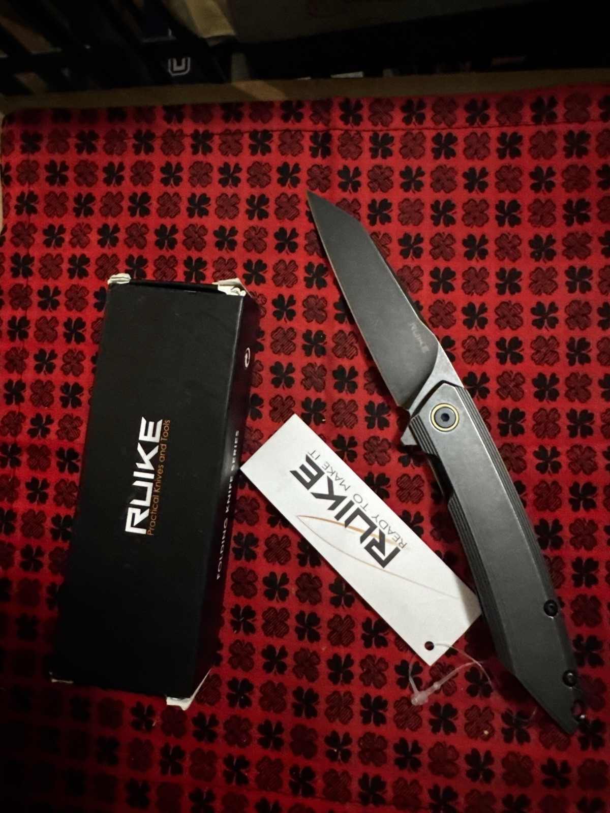RUIKE Ball Bearing Pivot Wharncliffe Thin Pocket Knife Sandvik 14C28N P831S-SB