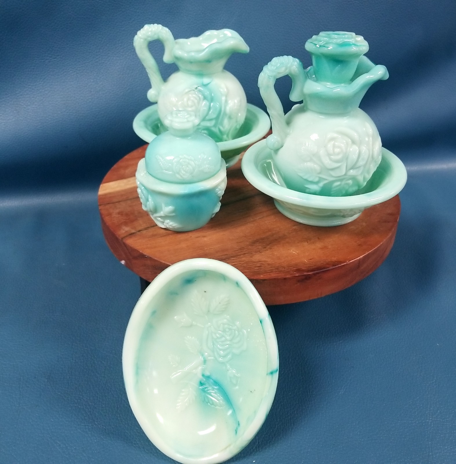VTG AVON 8pc Set Jadeite Moonwind Pitchers Basins Soapdish Powder Sachet 1.5oz