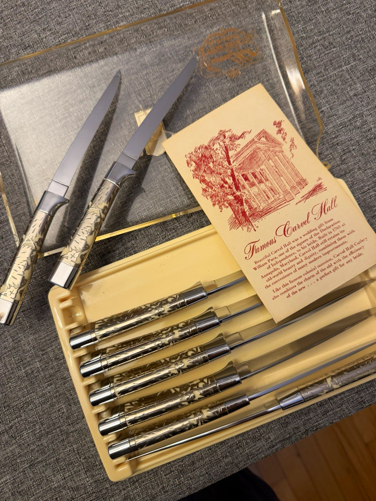 Vintage Carvel Hall Steak Knives Set 8 Unused Original Case & Paperwork MCM