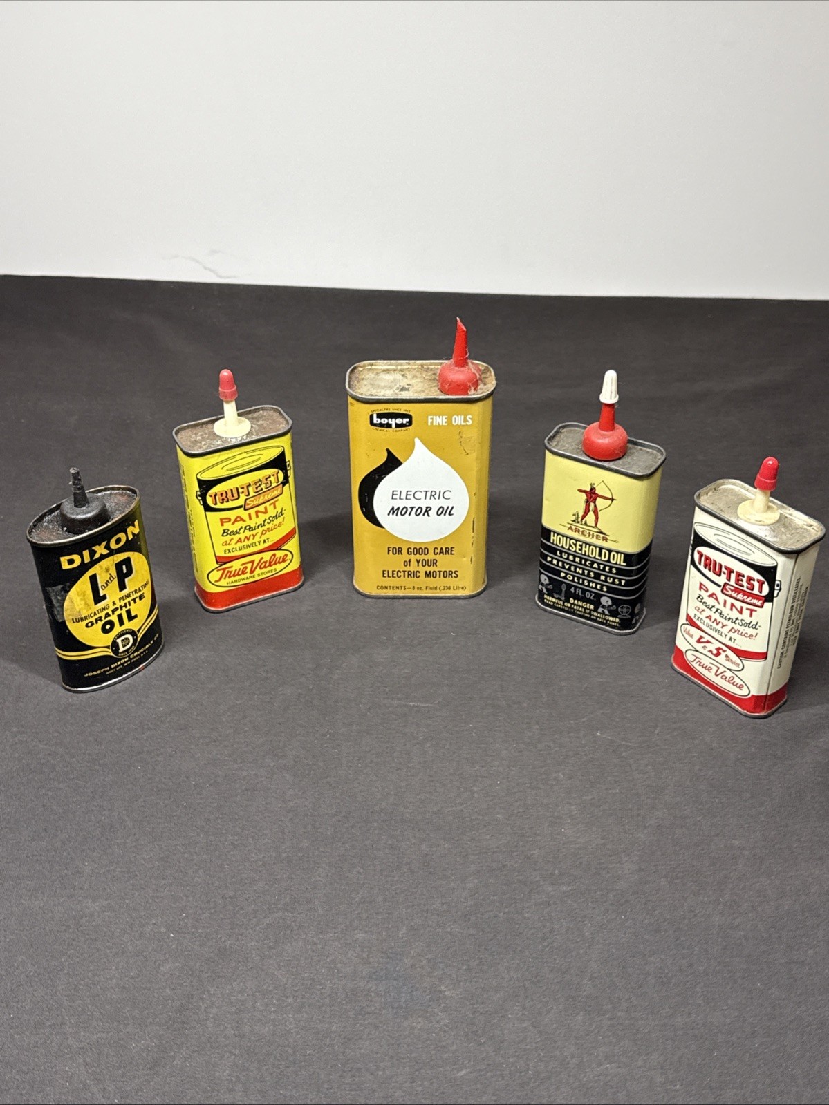 Group Lot Of 5 Vintage Metal Tin Oiler Cans